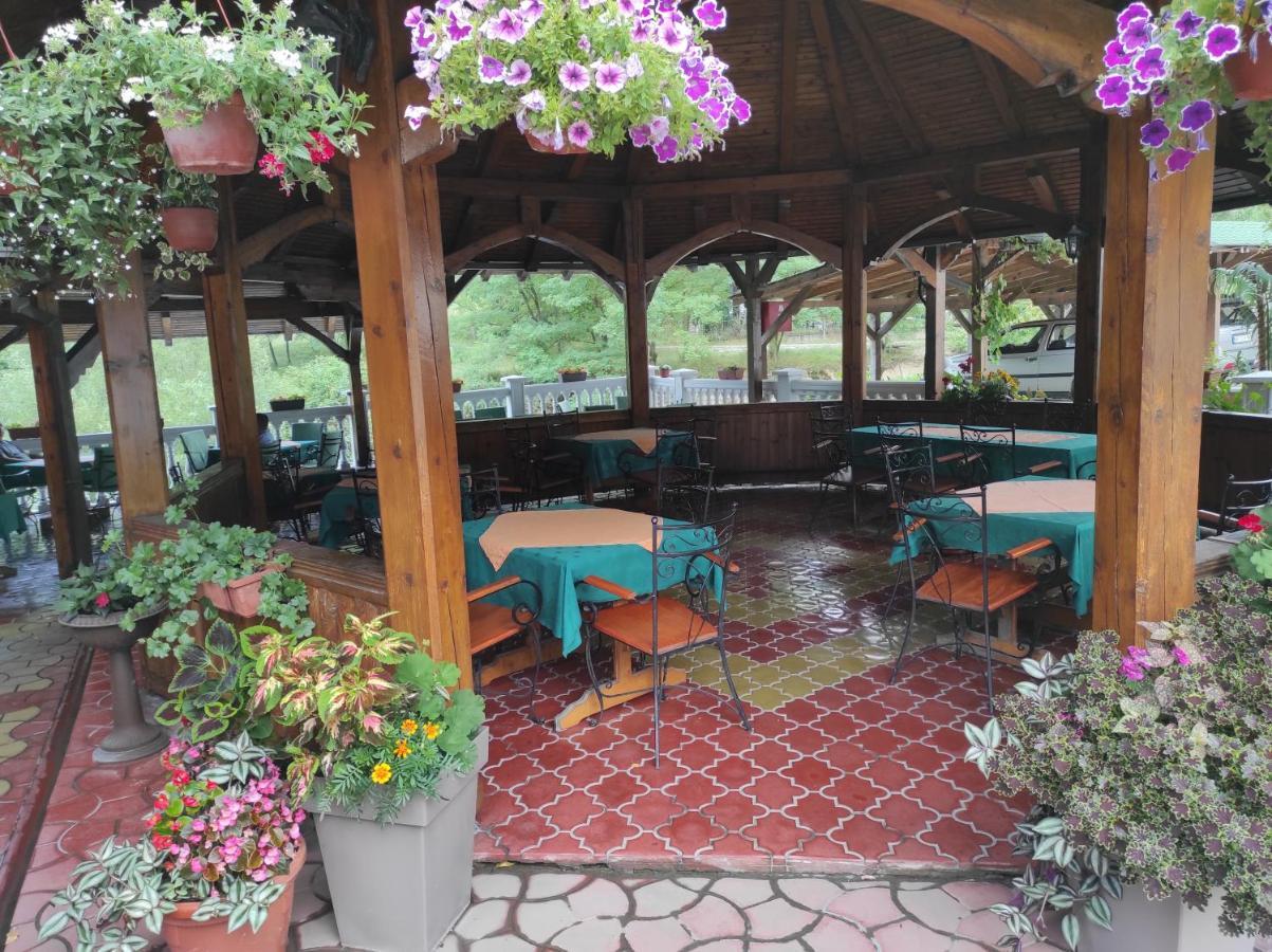 Hotel Restoran Filipovic Nova Varoš Exterior foto