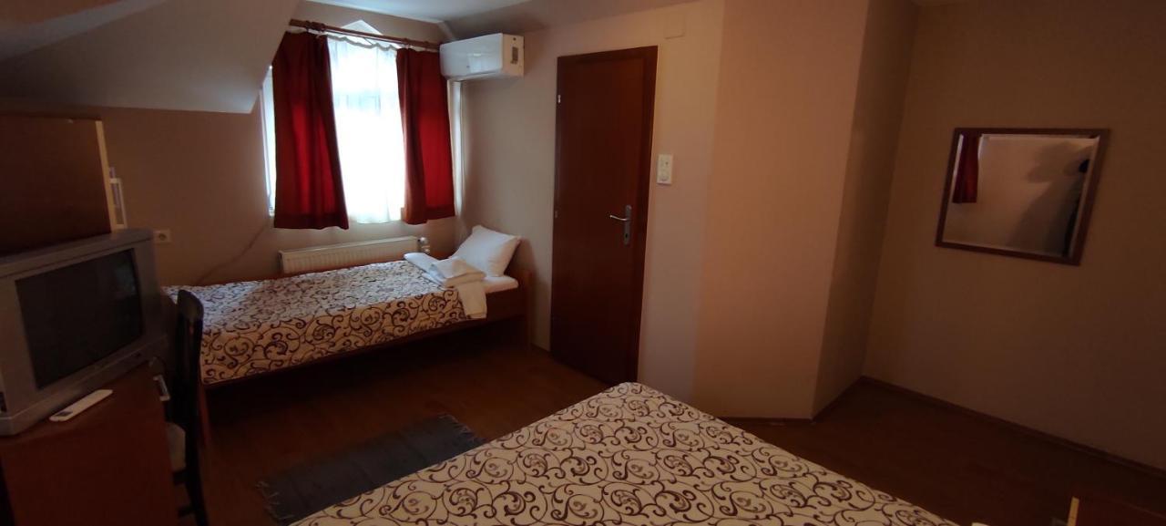 Hotel Restoran Filipovic Nova Varoš Exterior foto